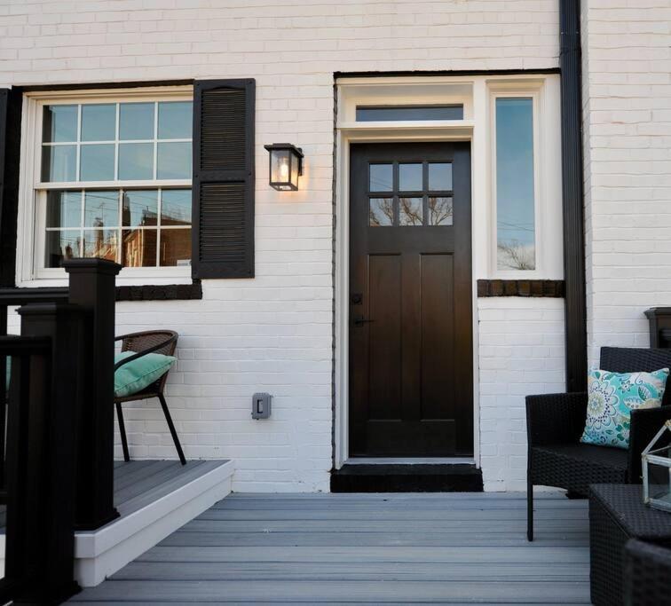 Cherry Blossom Townhouse, Easy Dc Access Washington Exterior photo